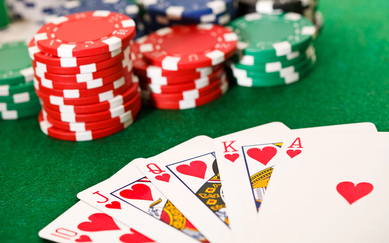 Những trường hợp chơi poker bị coi là phạm pháp ở Việt Nam - Đời sống kinh tế ở Việt Nam và trên thế giới