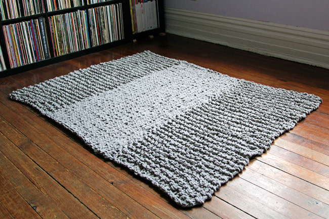 Hướng dẫn cách đan thảm chùi chân bằng len đơn giản, siêu tiết kiệm | Cleanipedia