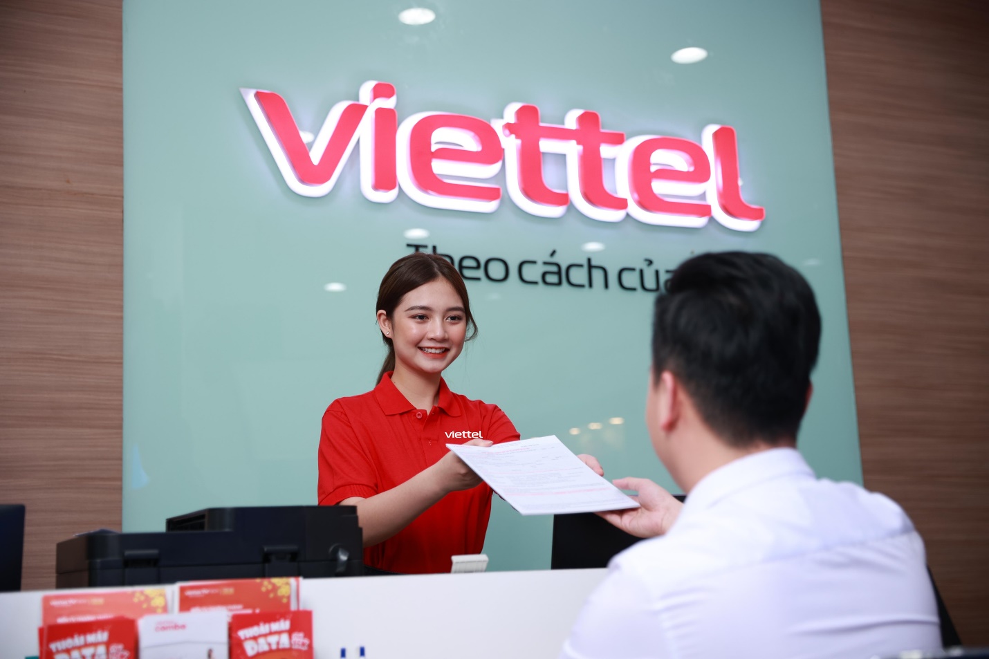 Bất ngờ: Viettel trở thành thương hiệu viễn thông mạnh thứ 2 thế giới, vượt mặt hàng loạt "ông lớn" từ Thụy Sĩ, Ấn Độ…